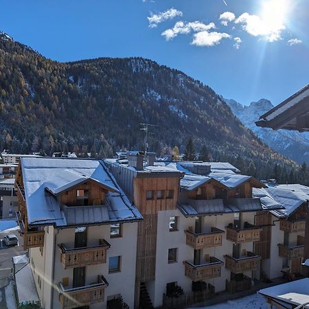 Ferienwohnung Casa Campiglio Centro Piano Alto Con Vista Madonna Exterior foto